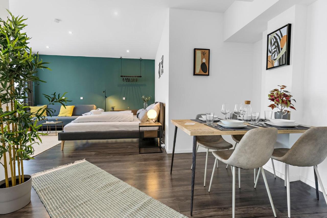 Luxomes - Spacious Studio For 4 - Kitchen - Parking Ingolstadt Exterior photo