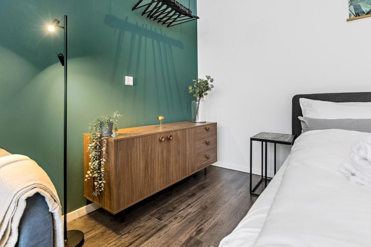 Luxomes - Spacious Studio For 4 - Kitchen - Parking Ingolstadt Exterior photo
